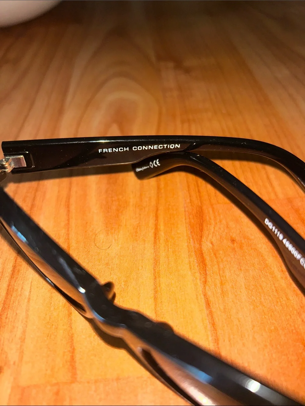 Y2K French Connection Black Cat-Eye Sunglasses with Dark Lenses